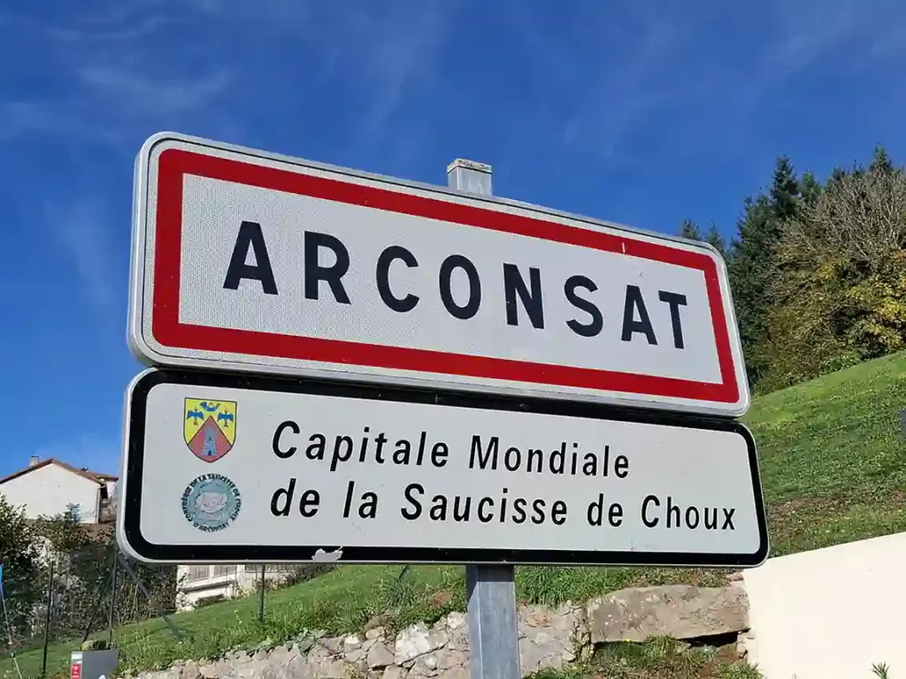 Arconsat, la Capitale Mondiale de la Saucisse de Choux (C) FF